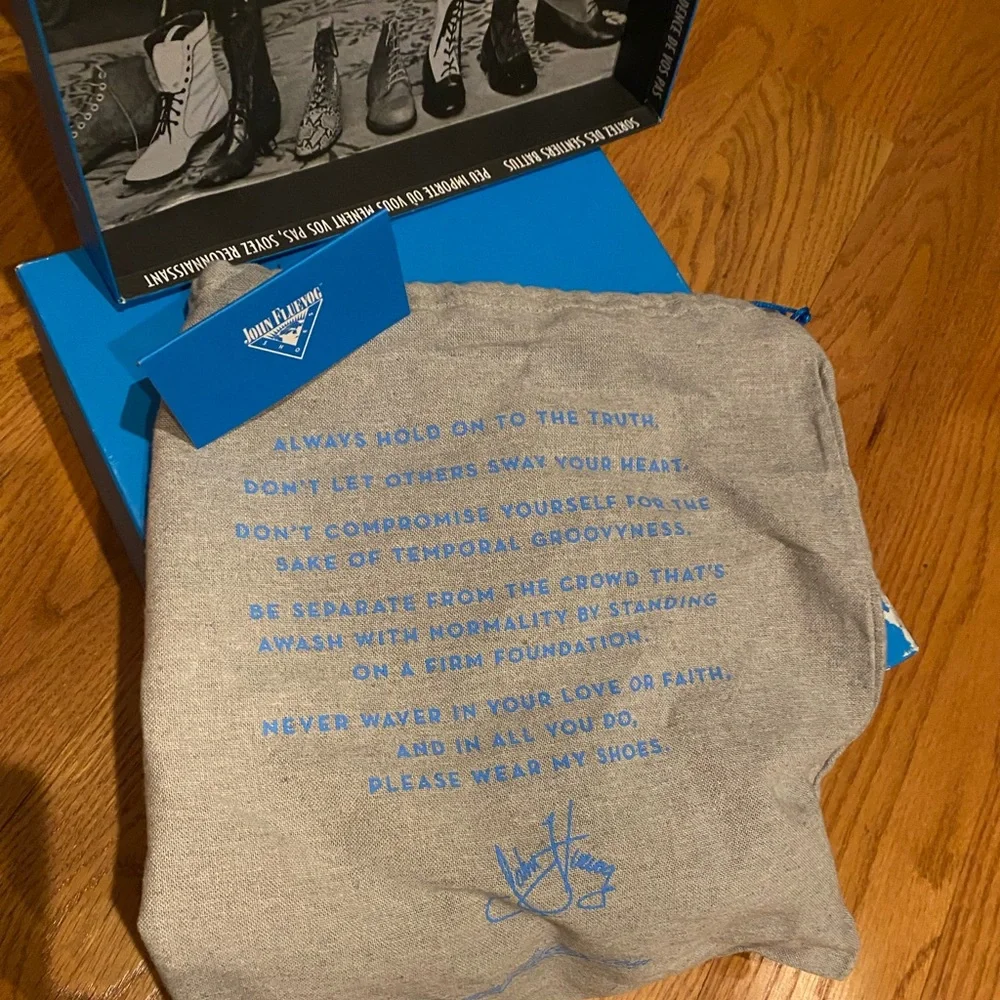 John Fluevog Axe size 8 Black - Picture 6 of 10